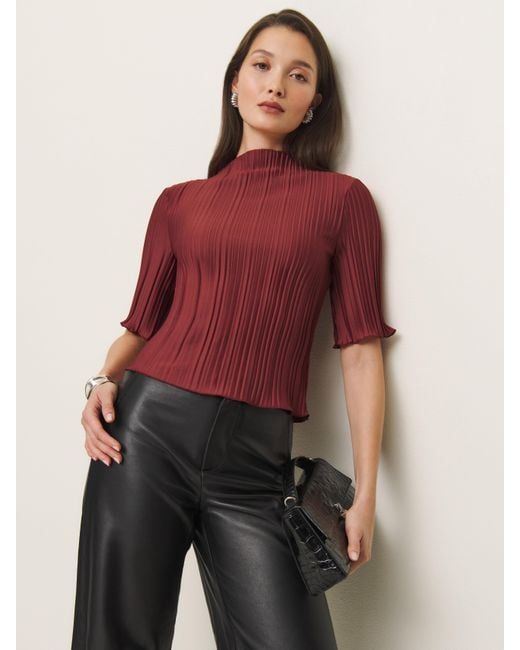 某メーカー Reformation Spencer Lyst | Red in Top Knit トップス