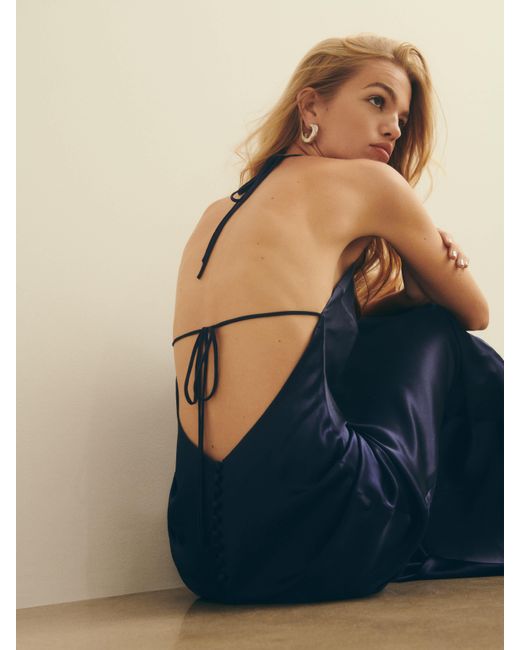 reformation jeany silk dress + Maxi dresses Glide through the party circuit in a delicious dress that skims your curves with glossy silk. Reformation Jeany Silk Fior Di