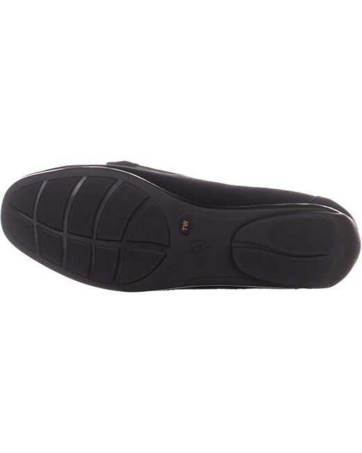 easy spirit antiria loafer
