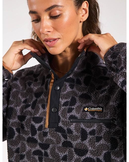 Columbia Blue Women's Helvetia Ii Cropped Sherpa Half Snap Printed Fleece