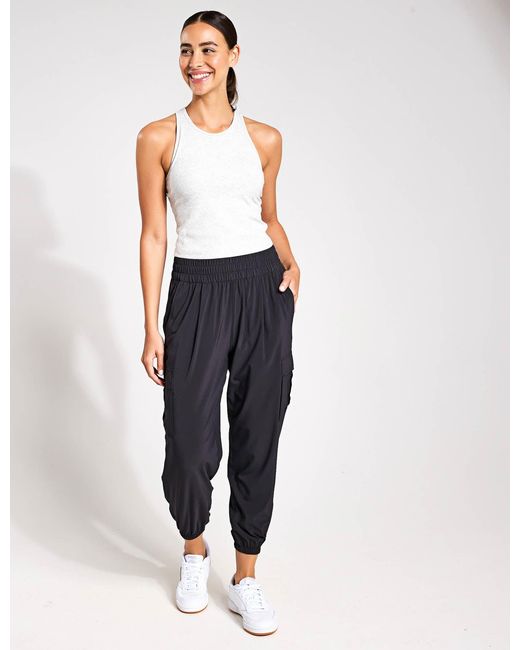 vuori White Women's Pose Plyo Tank