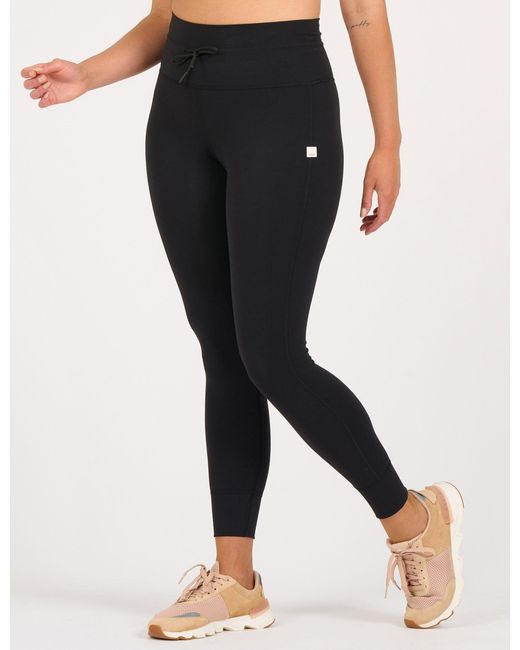 vuori Black Women's Daily legging