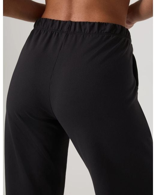 vuori Black Women's Modern Straight Leg Pant