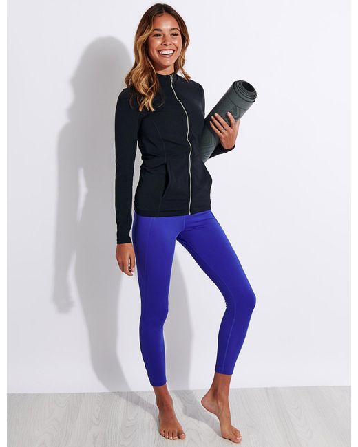 Nike Yoga Luxe Dri-fit Jacket in Black 
