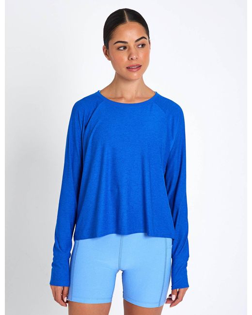 Beyond Yoga Blue Women's Featherweight Daydreamer Pullover