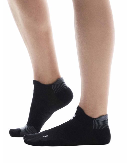 On Shoes Black Women's Performance Run Sock Low