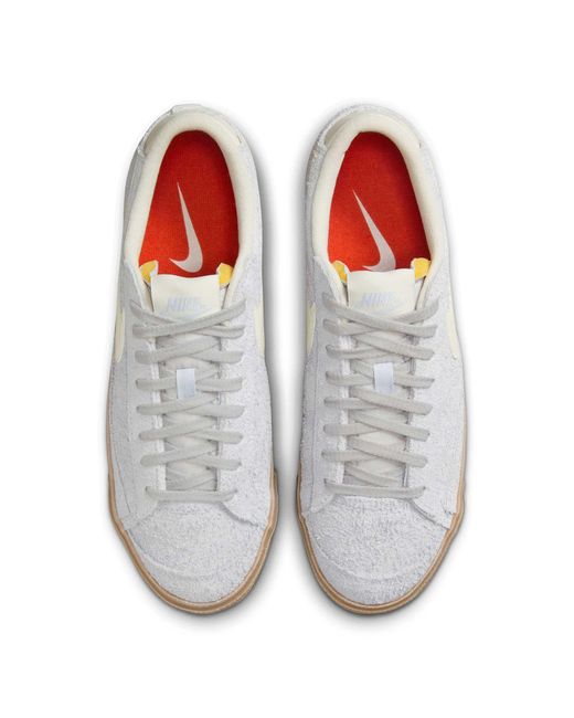 Nike White Women's Blazer Low '77 Vintage Shoes