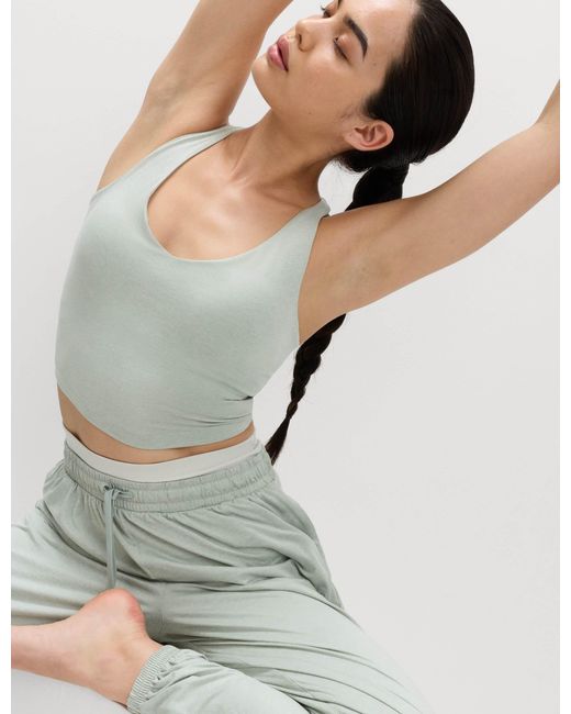 GOODMOVE Gray Women's Supersoft Scoop Neck Fitted Crop Vest Top