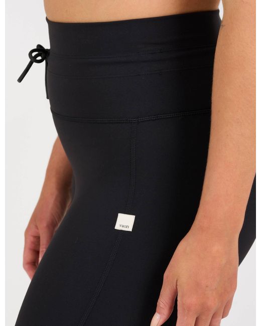 vuori Black Women's Daily legging