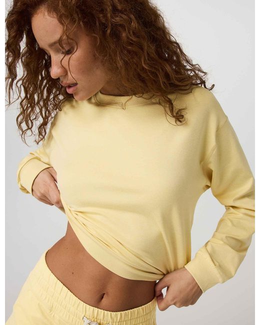 vuori Yellow Women's Modern Crew