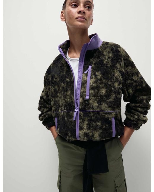 GOODMOVE Black Women's Borg Zip Up Printed Funnel Neck Fleece Jacket