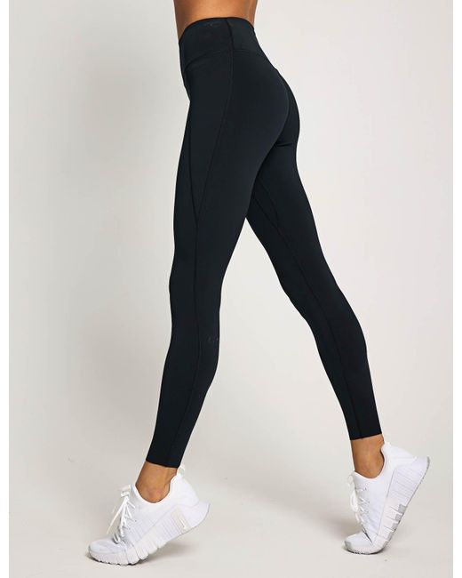 Nike Black Women's Universa High Waisted leggings