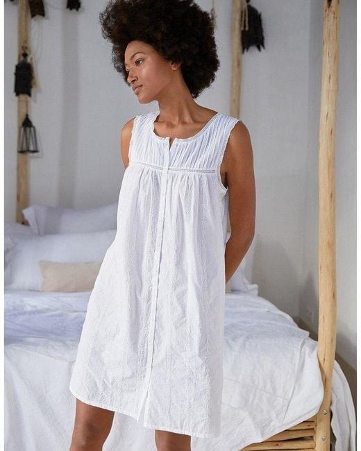 The White Company White Cotton Pintuck Embroidered Nightie