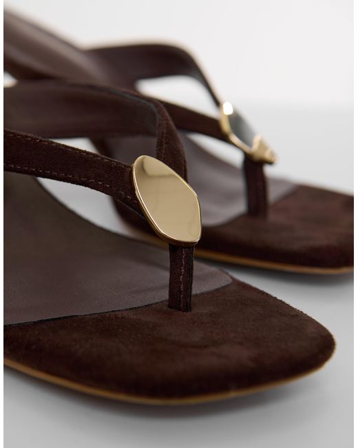 Threadbare Brown Toe Post Kitten Heels
