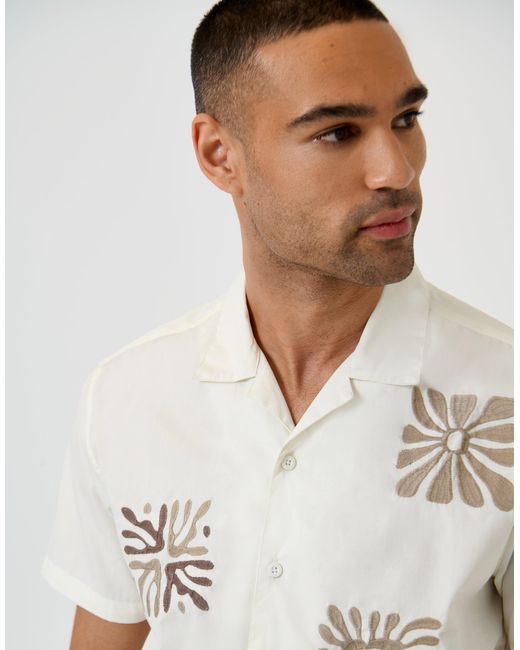 Threadbare White Patch Embroidered Cotton Poplin Short Sleeve Shirt for men