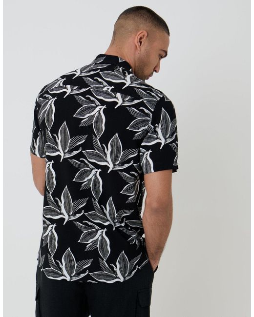 Threadbare Black Leaf Print Short Sleeve Shirt for men