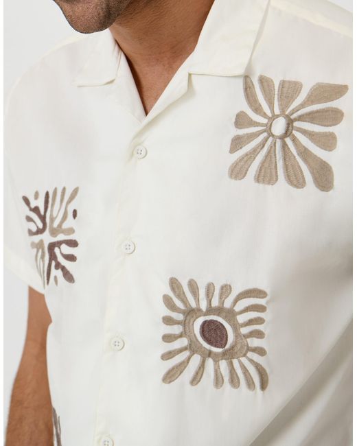 Threadbare White Patch Embroidered Cotton Poplin Short Sleeve Shirt for men