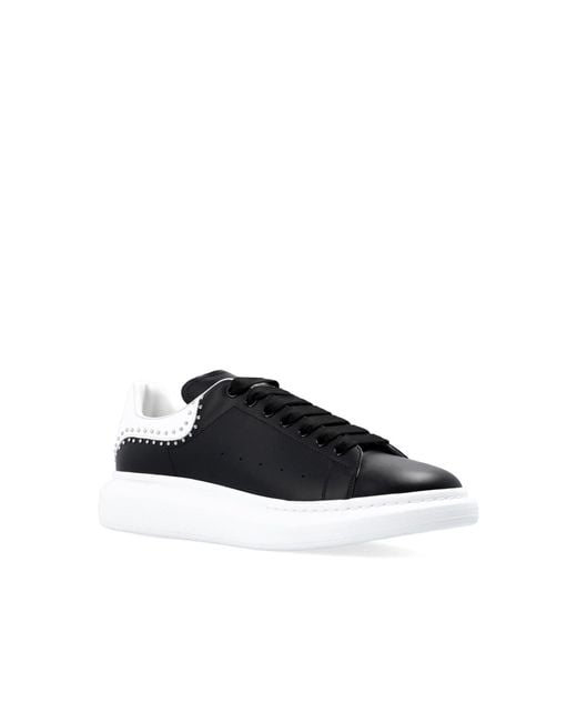 Sneakers oversize con borchie di Alexander McQueen in Black da Uomo