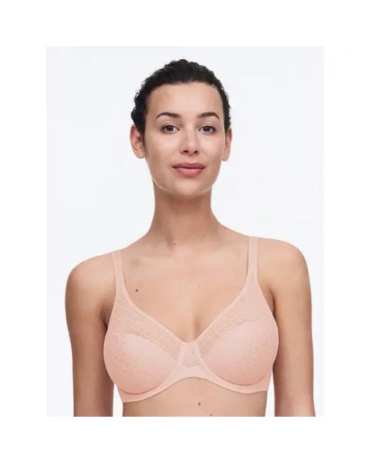 Chantelle Norah Chic Covering Molded Bra in het Pink