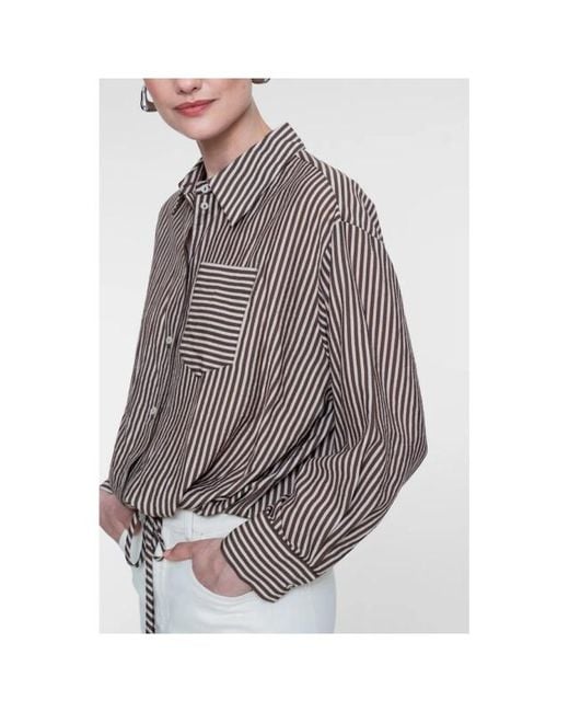 Geisha Blouse in het Gray