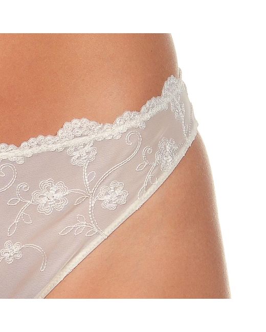 Selene String in het Natural