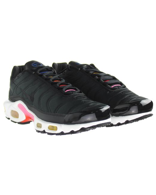 Nike Black Air Max Plus Trainer