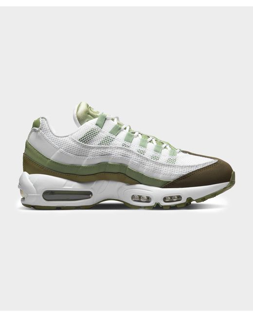 Nike Air Max 95 Shoes in Green | Lyst Canada