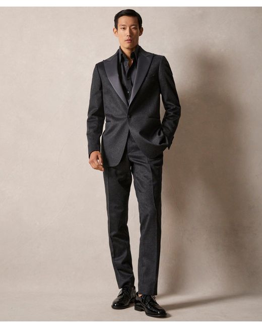 Todd Snyder Black Italian Cashmere Peak Lapel Tuxedo Jacket for men