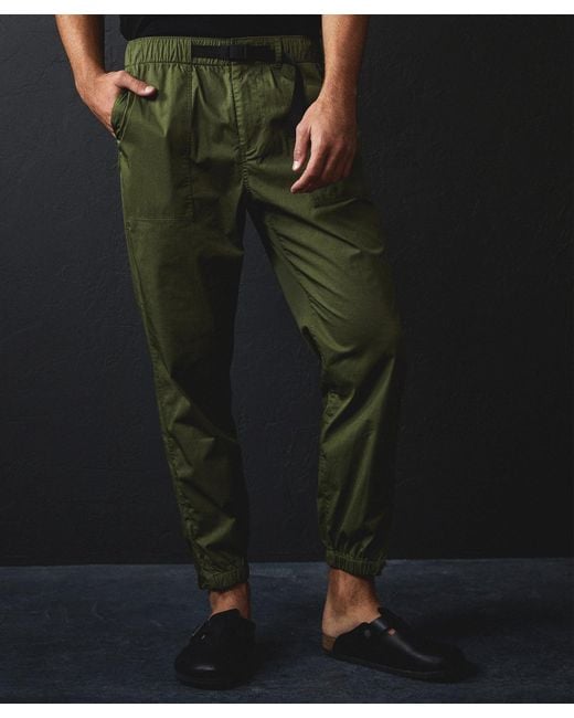 Todd Snyder Stretch Nylon Climbing Pant in Green for Men | Lyst UK