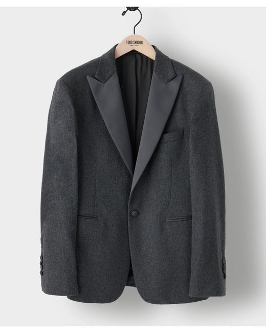 Todd Snyder Black Italian Cashmere Peak Lapel Tuxedo Jacket for men