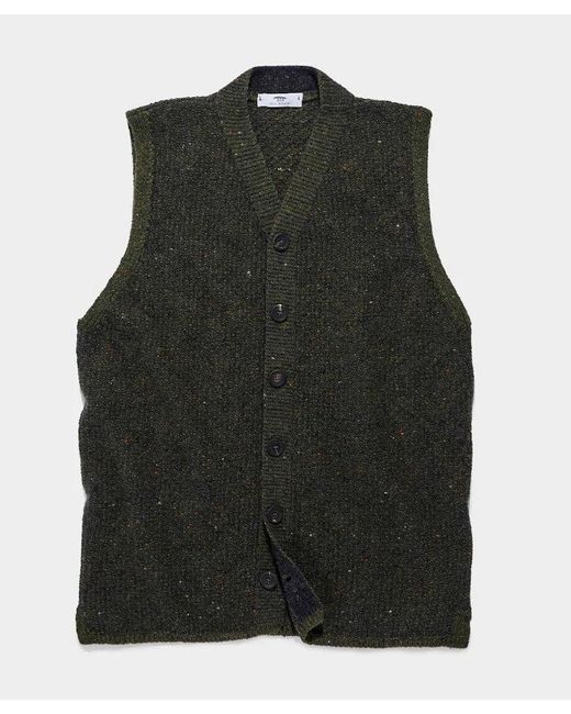 Inis Meáin Cashmere Moss Stitch Button Sweater Vest in Olive (Green ...