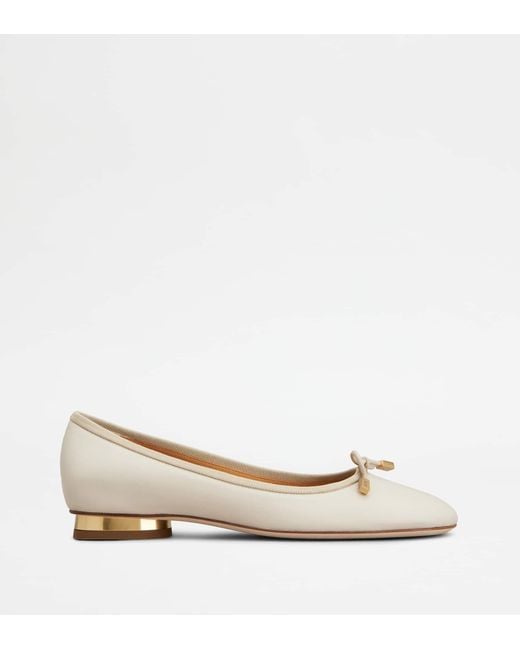Tod's Natural Ballerinas