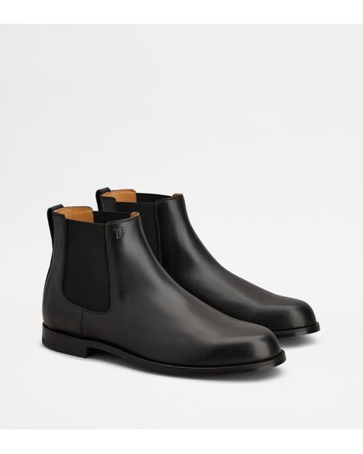 Tod's Black Chelsea Boots for men