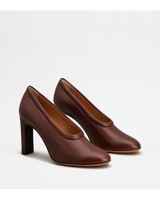 Tod's Brown Pumps