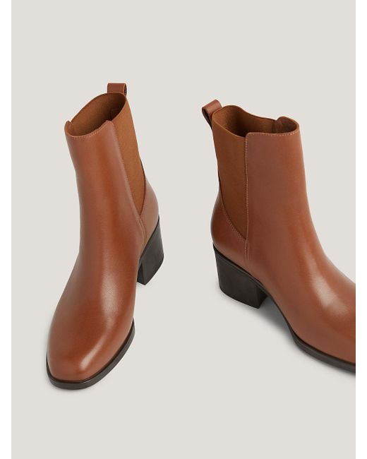 Tommy Hilfiger Brown Essential Leather Temperature Regulating Chelsea Boots