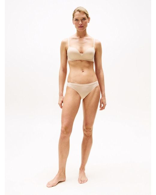 Slip Con Pizzo E Logo di Tommy Hilfiger in Natural