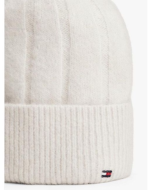 Tommy Hilfiger Fluffy Beanie Met Wol En Hilfiger-Vlag in het White