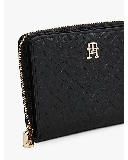 Cartera Con Monograma Th Y Cremallera Tommy Hilfiger de color White