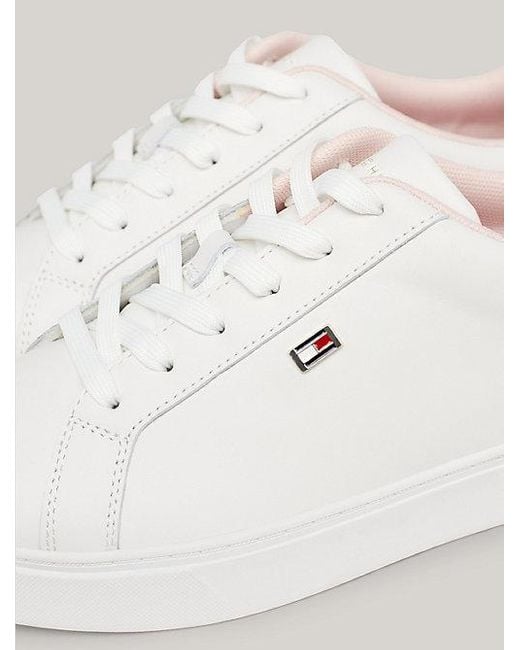 Tommy Hilfiger Leren Court Sneaker Met Vlag in het White