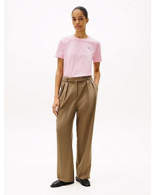Camiseta Con Logo Hilfiger A Contraste Tommy Hilfiger de color Pink