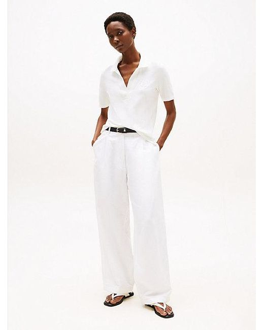 Polo De Corte Regular Con Logo Tommy Hilfiger de color White