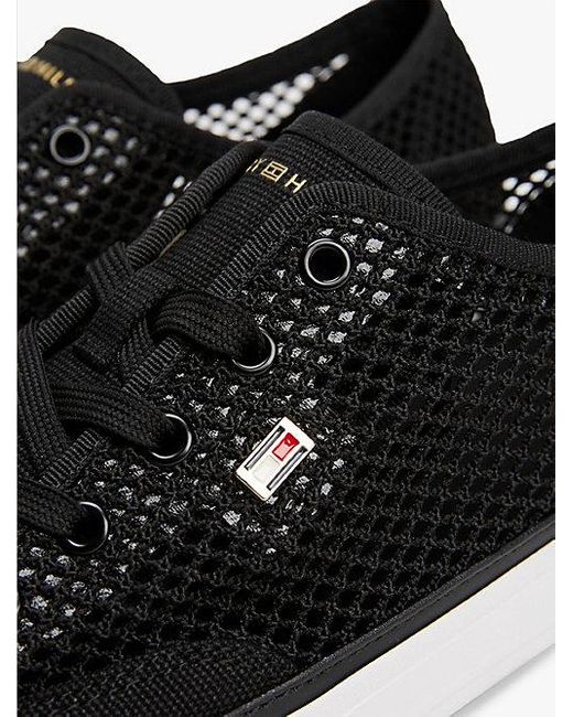Tommy Hilfiger Sneaker Met Open Mesh En Geëmailleerde Vlag in het White