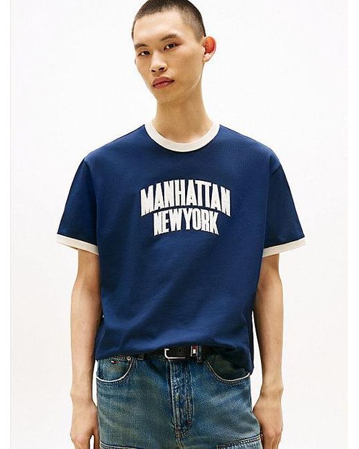 Tommy Hilfiger Relaxed Fit T-Shirt Met Varsity Logoappliqué in het Blue voor heren