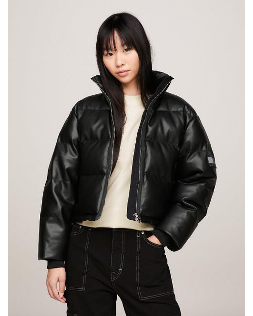 Tommy Hilfiger Tommy Remastered Tonal Colour-blocked Alaska Cropped Puffer  Jacket in Black | Lyst UK