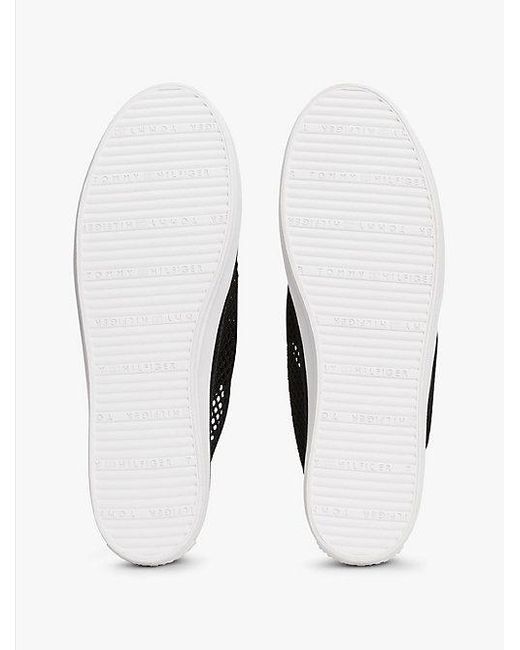 Tommy Hilfiger Sneaker Met Open Mesh En Geëmailleerde Vlag in het White