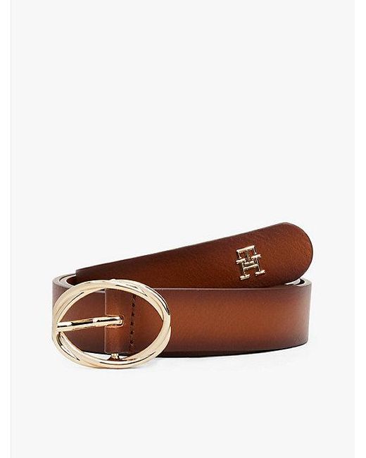 Cinturón Chic Con Hebilla Ovalada Tommy Hilfiger de color Brown