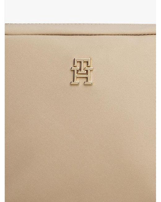 Tommy Hilfiger Crossbody Cameratas Met Webbing Band in het Natural