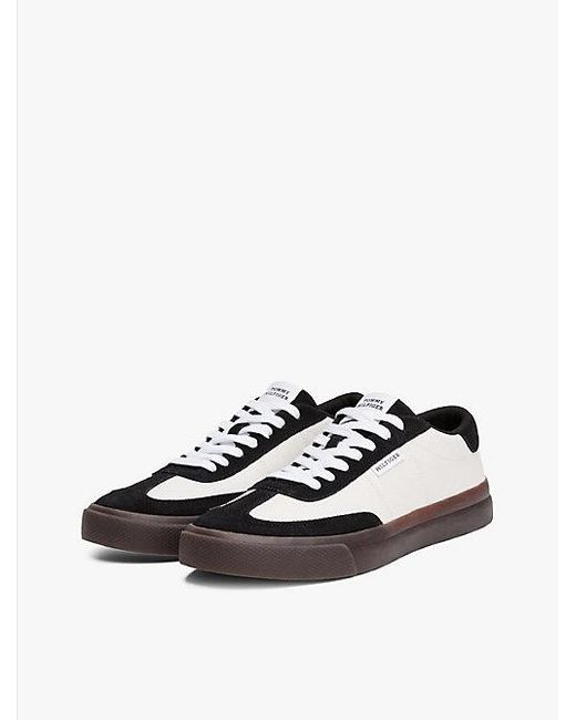 Tommy Hilfiger Suède Sneaker Met Contrasterende Cupsole in het White voor heren