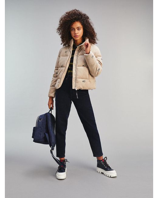 Tommy Hilfiger Cord Relaxed Fit Puffer-Jacke aus Cord in Natur | Lyst DE