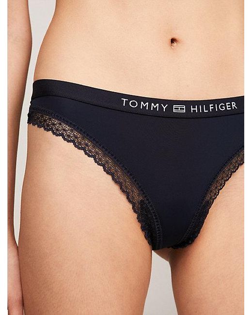Tommy Hilfiger Blue String Mit Spitze Und Gleichfarbigem Logo